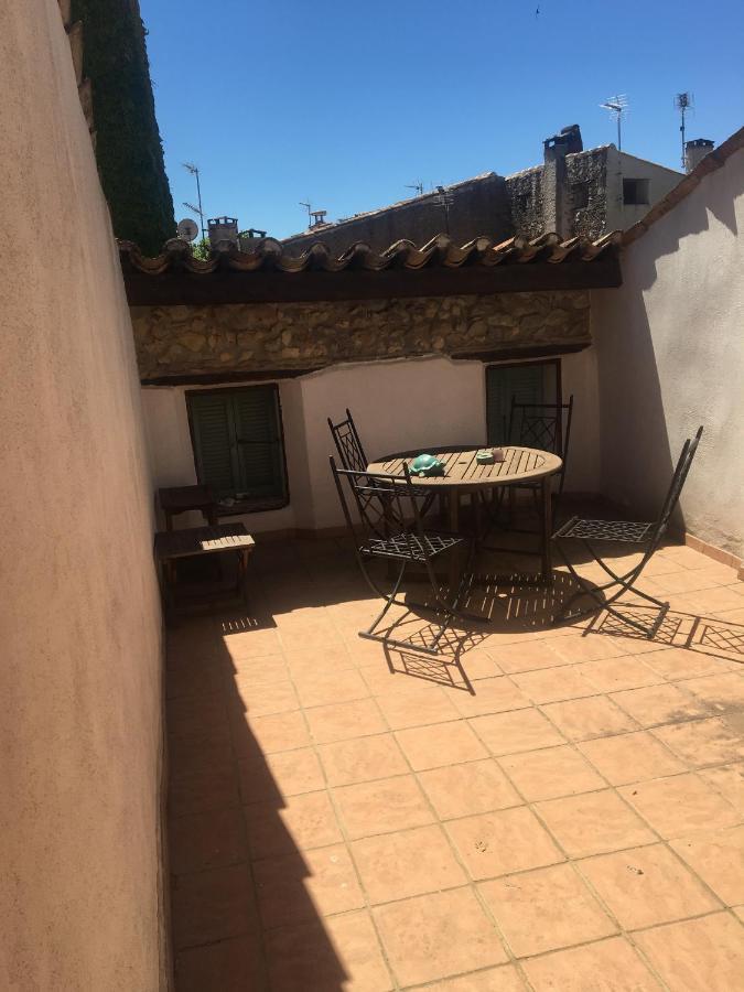 La Maison Provençale La Roquebrussanne Extérieur photo