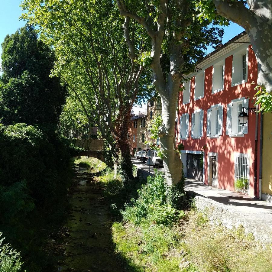 La Maison Provençale La Roquebrussanne Extérieur photo