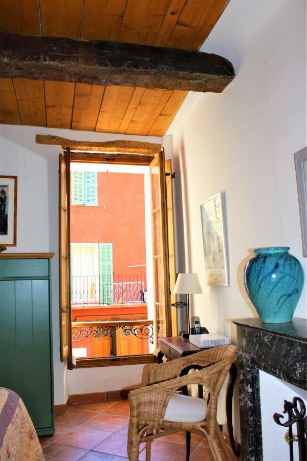 La Maison Provençale La Roquebrussanne Extérieur photo